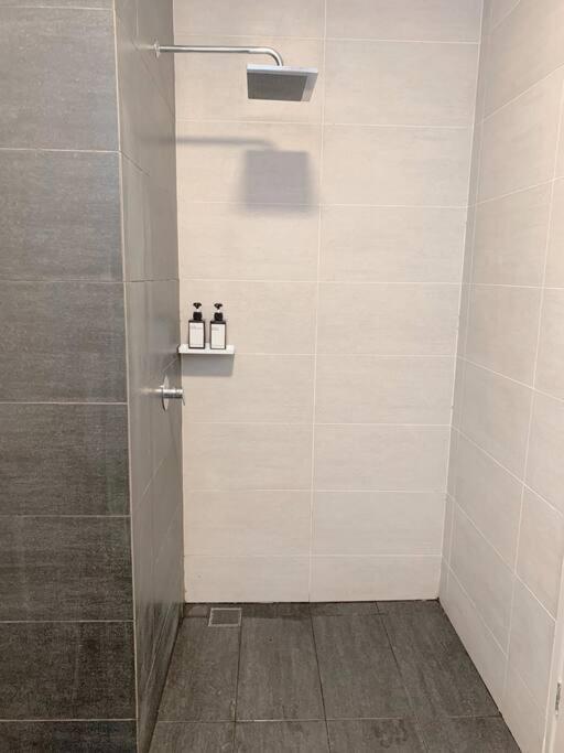 Netflix 2 Bedroom Troika Kota Bharu Homestay 1812 외부 사진